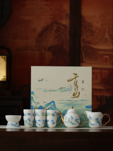 JIXIANSHENG | Jade Gilded Landscape Fairness Cup Tea Dispenser