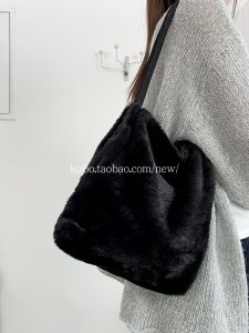 2025 New Korean Style Pure Color Plush Large Capacity Womens Shoulder Bag Handbag Casual Simple Style Double Strap Closure