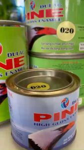 Sơn dầu Pine Nhũ Đồng (con ó 020). Là dòng sơn hệ Alkyl cho gỗ kim loại..v.v.v