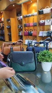 Tas Selempang Slingbag Wanita Kulit Sapi Asli Karl Sangkoni MJ - TP 1978