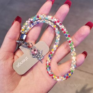 สร้อยข้อมือคริสตัลหลากสีสันพร้อมสายรัดโทรศัพท์มือถือสำหรับผู้หญิง ดีไซน์หรูหรา ดีไซน์พิเศษ สายรัดข้อมือแบบป้องกันการสูญหายในกลางแจ้ง