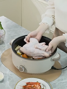 4.5L Capacity Multifunctional Electric Cooker Non-Stick Multi Cooker with Steamer Electric Hot Pot Elektrik Periuk 電煮鍋