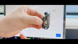 Magnetic Car Phone Holder Magnetic Stand Mini Mobile Phone 360° Rotation Phone Stand Mount Navigation Bracket Portable