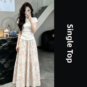 Ge·an·fei | Korean Style New Fashion T-Shirt and Skirt Set White Floral