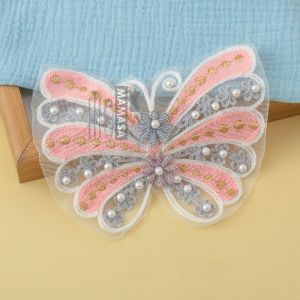 ผ้าปะติดปะต่อกันทอลายลูกปัดทรงสามมิติสัตว์เล็ก ชุดกระต่ายในเรื่องราวน่ารัก ผ้าปะติดปะต่อกันทำมือ ผ้าปะติดปะต่อกันสำหรับเยาวชน