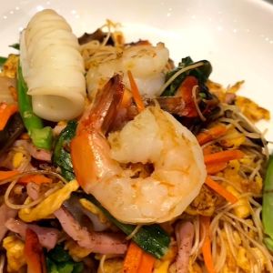 [Digital Coupon] หมี่ผัดฮ่องกง ฮองมิน การันตีความอร่อยขายเป็นล้านๆจาน คูปองเงินสดเมนูหมี่ผัดฮ่องกง เฉพาะทานที่ร้าน และรับเองที่ร้านเท่านั้น!