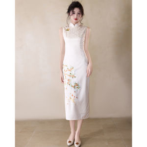 Elegant Chinese Style White Cheongsam Dress