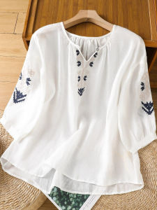 Elegant Embroidered Cotton Linen Shirt Womens Summer Heavy Work Thin V-Neck Lantern Sleeve Breathable Five-Arm Shirt