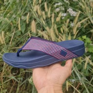 Fitflop Sling Flip เสื้อคลิ้ม Hi-Class คุณภาพดี ราคาถูกต้อง สินค้าพร้อมกล่อง Fitflop สตรีทุกสี ส่งในไทย 1-3 วัน