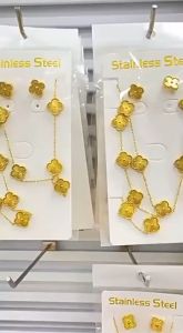 SET PERHIASAN KALUNG GELANG ANTING TITANIUM MODEL BUNGA ANTI LUNTUR DAN ANTI KARAT