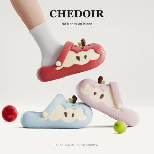 Chedoir รองเท้าแตะรูรูปแอปเปิ้ลสีแดงสำหรับผู้หญิงในช่วงฤดูร้อน รองเท้าแตะชายหาดแบบสวมหัว รองเท้าแตะ EVA พื้นหนา ระบายอากาศได้ดี รองเท้าแตะแบบสวมสบาย