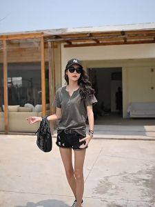 Blouse For Women Short-sleeved V-neck Korean Style T-shirt Plus Size Loose Slub Cotton All-matc V-neck Top Cotton
