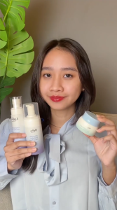 Ceramide Expert Hydrating Toner Reglow Skincare by Shindy Toner Pencerah Wajah Glowing Toner untuk Meredakan Kemerahan Wajah Toner Penyegar Wajah Toner Mengecilkan Pori-Pori Wajah Bopeng Toner Jerawat dan Beruntusan Toner Menyamarkan Flek Hitam