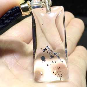 The United States pure natural blue mica sheet full star Silver Treasure Basin safe card pendant ✨💎 crystal transparent large blue mica sheet is too shiny money must 😈 fully wrapped mica sheet very beautiful size: 39*17.5*11.5mm