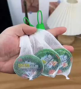 MonQiQi ไล่จิ้งจกถาวร40g สูตรใหม่100% ไล่ตุ๊กแกถาวร แขวนสะดวก ยาไล่จิ้งจก ยาไล่ตุ๊กแก ยากำจัดจิ้งจก ไร้สารพิษตกค้าง กำจัดตุ๊กแก สามารถใช้ในห้องและกลางแจ้ง ครีมกำจัดจิ้งจก