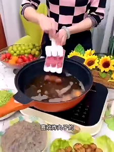 Khuôn Nhựa làm thịt viên 3 ngăn thông minh tiện lợi