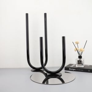 Modern Minimalist Metal Nordic Creative Candlestick Decorations