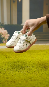 SG 🇸🇬 Seller/KATETU Anti-Slip Mesh First Walkers - Breathable Kindergarten Shoes for Babies 卡特兔学步鞋幼儿园小白鞋防滑网眼透气婴儿鞋X6AE022
