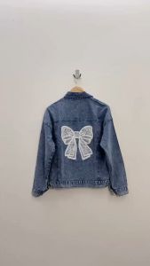 Jaket Wanita Jeans Terbaru - Jaket Model Belakang Bordir Pita Putih - Jaket Jeans Wanita Jumbo