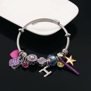 Krean K-Pop HUNTR/X Bracelets For Men Women Bead Enamel Pendant Bracelet Demon Hunters Bangle Fans Cosplay Purple Jewelry Gift