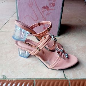 Sandal anak terbaru Hak kaca tinggi 3 cm terkini