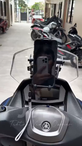 GEAR HIVE V4 Anti‑Theft Motorcycle Phone Holder Anti‑Slip Shock‑Absorbing 360° Adjustable Bike Cell Phone Mount