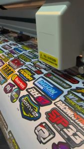 50 PCS Stiker Racing Bengkel Vinyl Hologram Krom Sudah Potongan Print Cut Siap Tempel