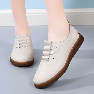 Anti-Slip Kitchen Shoes Womens Flat Slip-On Work Shoes Mom Casual Leather Shoes Waterproof TPR Cowhide Bottom Four Seasons