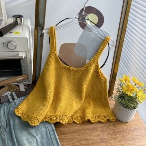 เสื้อกั๊กถักแขนกุดสีเหลืองสำหรับผู้หญิง ฤดูใบไม้ร่วง 2024 เสื้อคลุมกันหนาวแบบสวมหัว ทรงหลวม สไตล์ทำงาน แขนกุด ปกโปโล