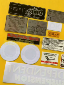 Stiker Daihatsu Taft GT Hiline Rocky Independent Hunter Warning Set