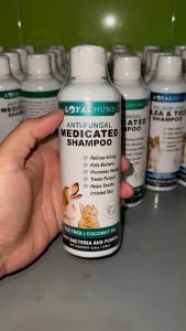 Medicated Shampo Kucing dan Anjing Anti Jamur Bakteri Parasit Mikroba Infeksi Kulit Hewan Peliharaan Shampoo