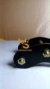 Anting peninggi per daun Panther Kijang Carry Futura Katana T120ss Jimny Taft Jeep
