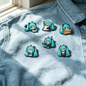 Bandai | New 6pcs Cute Animation cartoon series Hatsune Miku peripheral badges creative alloy brooch bags pencil bags accessories gifts