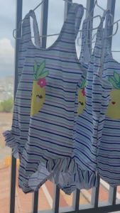 ÁO TẮM ĐỒ BƠI BÉ GÁI KHÔNG TAY