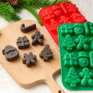 Christmas silicone chocolate molds candy baking molds 3D snowflake candy canes snowmen Christmas trees gingerbread men San