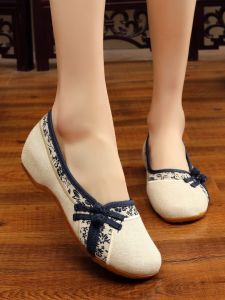 Ladies Beijing Style Cotton Linen Dance Shoes Flat Heel Traditional Chinese Costume Shoes Tea Ceremony Flats Spring Season