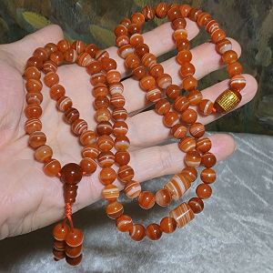 Gegegems Creation 8mm Aged Line Agate 108 mala necklace with a Red Agate Heart Sutra full text bead 老矿条纹玛瑙108念珠項链配红玛瑙佛头及心经全文桶珠