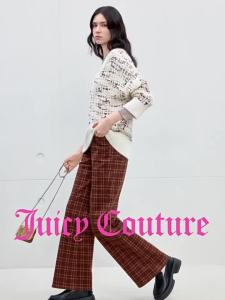 Juicy Couture | Embroidered Loose V-Neck Knit Sweater