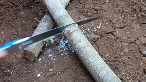PENGIRIMAN CEPAT KNIFEZER Gergaji Lipat Portabel Folding Garden Hand Saw LA145 / gergaji kayu super tajam baja anti bengkok slip / gergaji potong kayu super tajam ranting pohon bambu serbaguna siap pakai anti karat