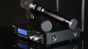 Bộ Micro Không Dây UHF 2 Kênh BOMGE BG-360U Với DSP Và Micro Động Cầm Tay Khớp Tần Số Hồng Ngoại Dành Cho Karaoke