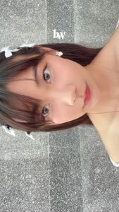 beWiLD Click Kiss Melting Lip บีไวลด์ คลิก คิส เมลท์ติ้ง ลิป เพิ่มความโกลด์โส พิทแนนต์