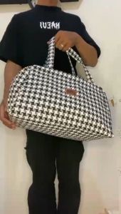 Tas Travel Bag Wanita: Travelbag Lipat Kain Goni Sintetis & Koper Jinjing Jumbo