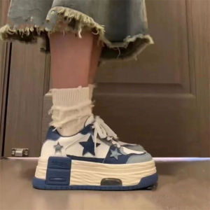 Thick-soled star muffin shoes childrens 2024 spring and autumn new small versatile little white shoes board shoes flat shoes women