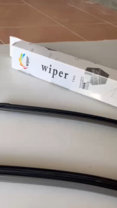 ใบปัดน้ำฝน ColoradoTrailbiazer2012-2016 ความยาว 18"-22 ยีห้อ wiper ขายเป็นคู่