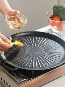 Camping Grill Pan Korea Griddle Grill Pan Outdoor Camping BBQ Stove Korean Non-Stick Roasting Grill Plate Frying Pan Outdoor Barbecue Cooker BBQ Grill Pan for Induction Stove for Ceramic Cooker