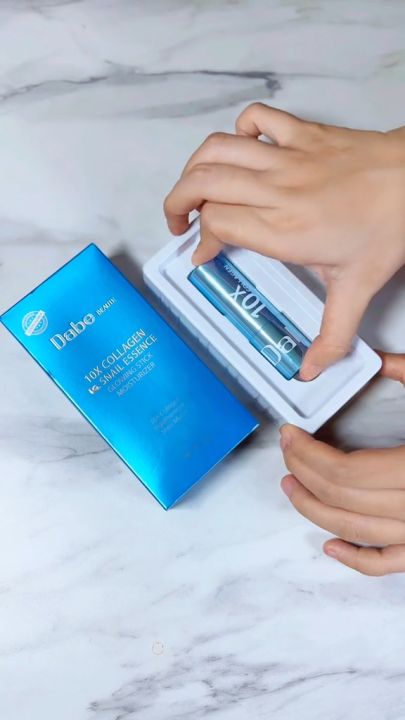 10X COLLAGEN SNAIL ESSENCE GLOWING STICK MOISTURIZER DABE BEAUTE ( LENDIR SIPUT )