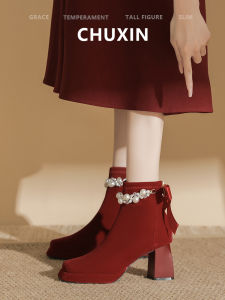รองเท้าแต่งงานส้นสูงฤดูใบไม้ร่วง/ฤดูหนาวสำหรับผู้หญิง รองเท้าแต่งงานส้นหนา กันน้ำ ก้างปลา รองเท้าแต่งงานสั้นสีแดง รองเท้าบู๊ตผ้ากำมะหยี่ รองเท้าบู๊ตสั้น