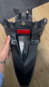 Đuôi dè chắn bùn biển số kiểu Malay xe Lead 2013 2014 2015 2016 2017 2018 và 2019 đến 2024