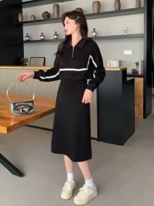 ชุดเดรสสั้นแขนสั้นเอวสูงไซส์ใหญ่สำหรับผู้หญิง เดรสฤดูใบไม้ผลิและฤดูใบไม้ร่วงแบบลำลองที่ปกปิดหน้าท้องและเนื้อผ้า ชุดสองชิ้นปลอม