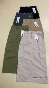 Kinwoo Four Pockets Cargo Skirt With Back Slit A-Line